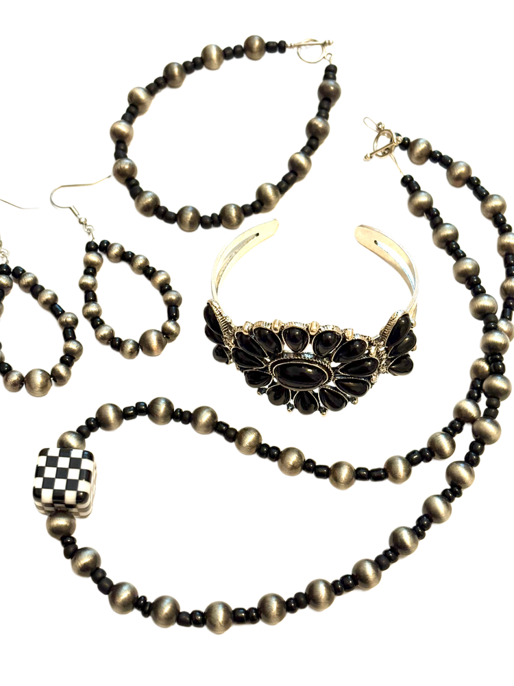 Glamour And Grace Collection