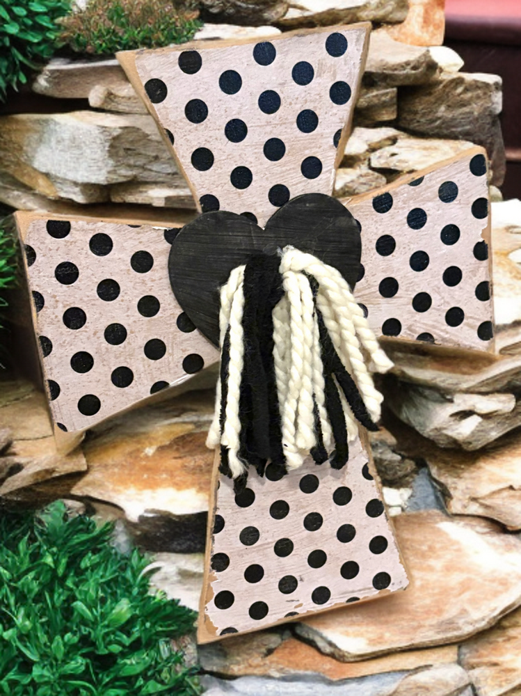 Dotted Heart Delight Cross